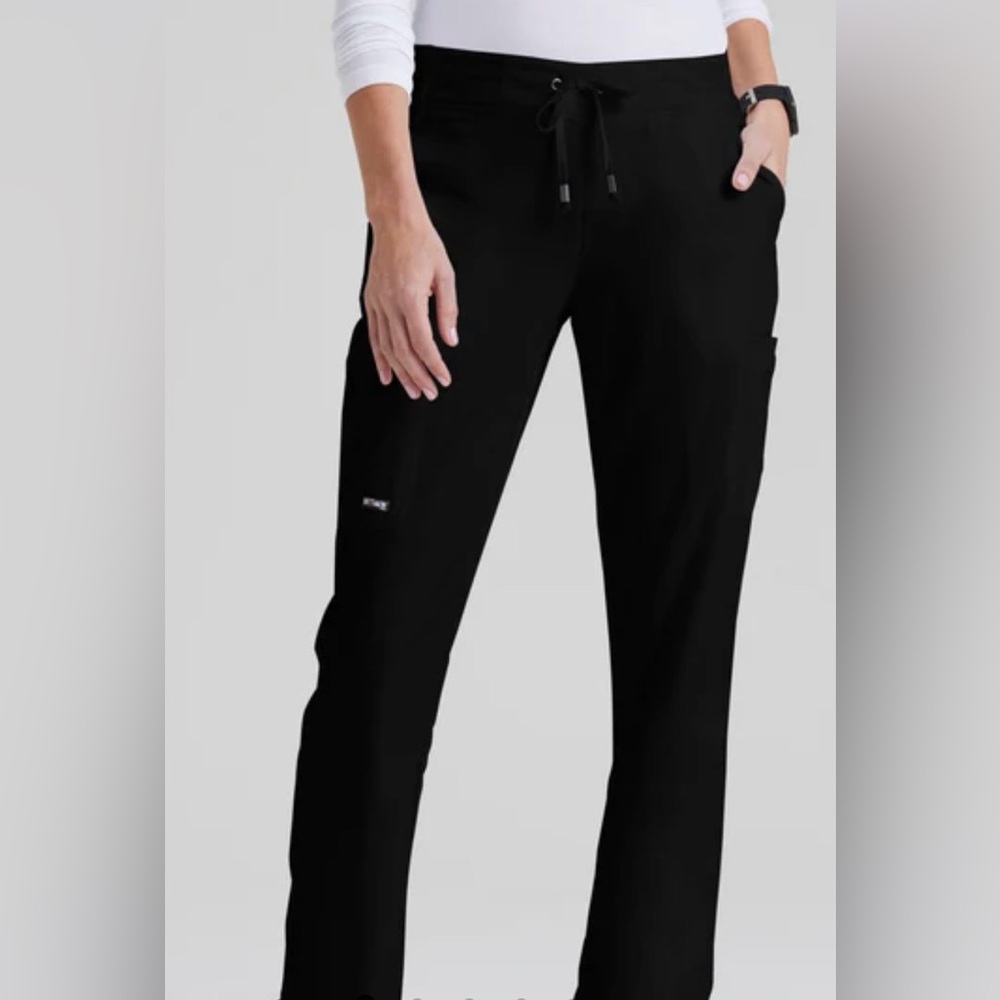 Grey’s Anatomy by Barco MIA 6-POCKET LOW-RISE STRAIGHT LEG SCRUB PANT Size MP